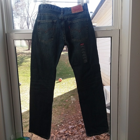 Boys Levi jeans - Picture 2 of 8